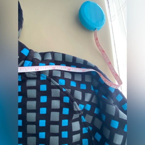 Neff reversible jacket/hoodie - Picture 6 of 13